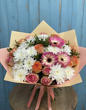 Букет цветов из:  Розы, Герберы и Хризантемы в Степном Ставропольский край