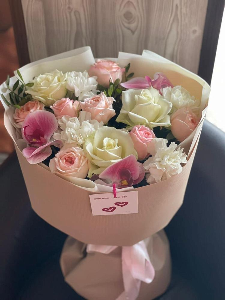 Букет цветов из: Орхидеи, Розы и Гвоздики в Степном Ставропольский край