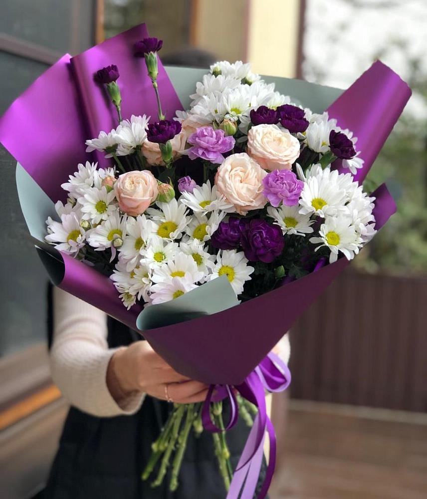 Букет цветов из: Хризантемы, Гвоздики и Розы в Степном Ставропольский край