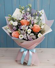 Букет цветов из:  Лизиантусы, Розы, Альстромерии и Гипсофила в Степном Ставропольский край