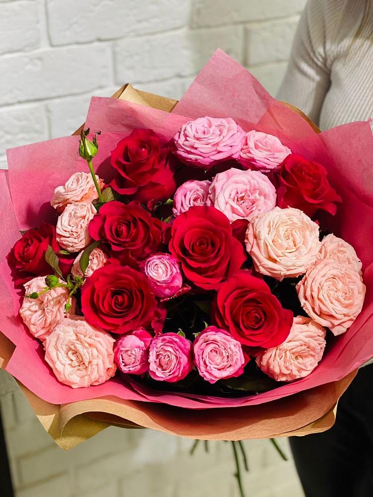 Букет цветов из: Розы в Степном Ставропольский край